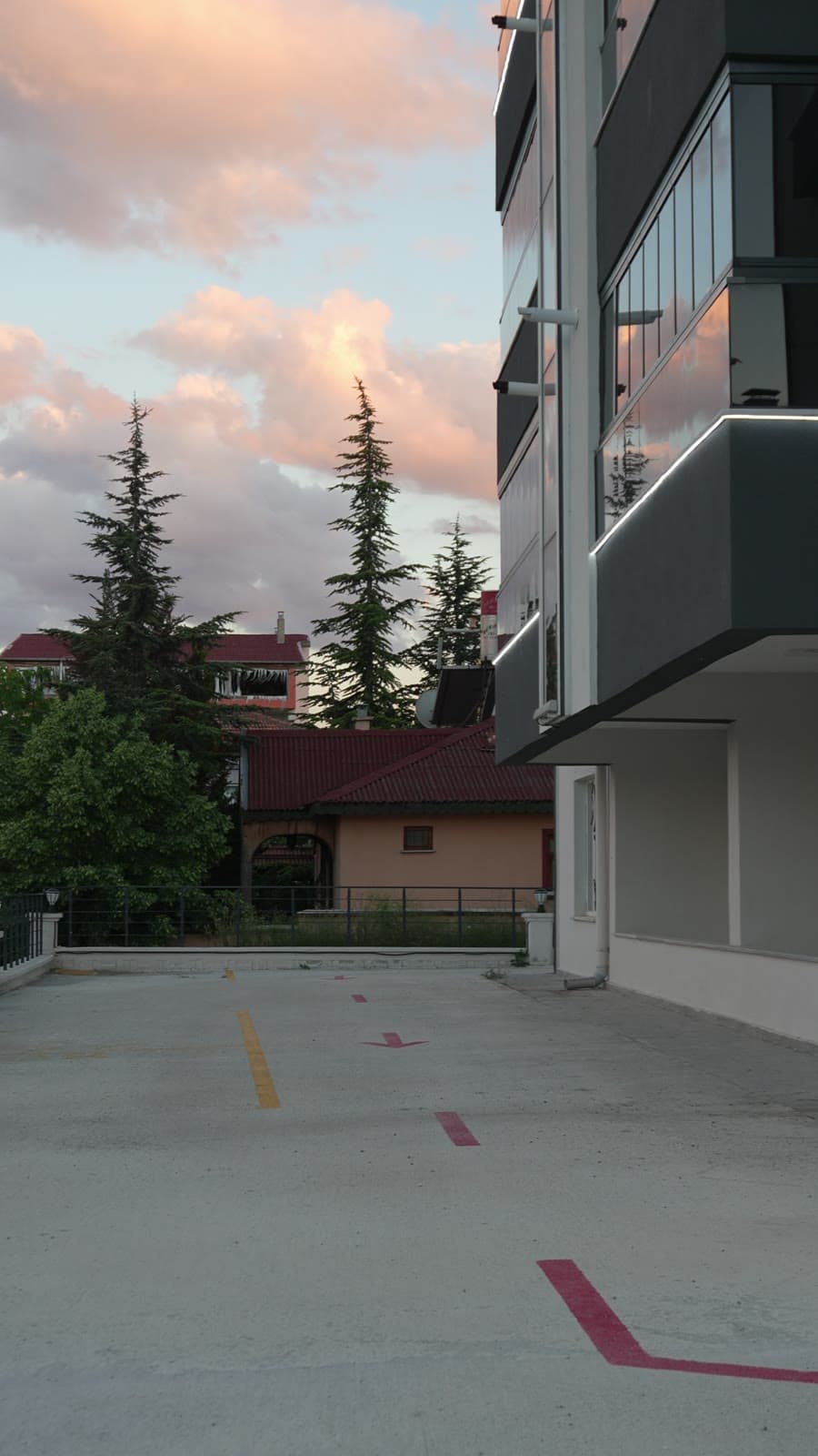 Solo'da Teslime Hazır Daireler