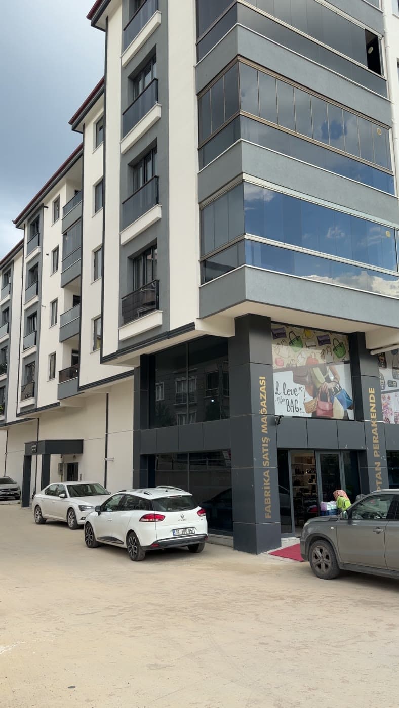 Ercanlar tarafından inşa edilen bina 5
